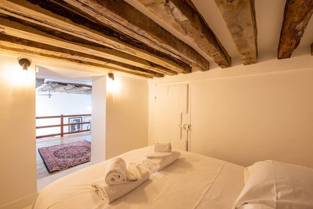 Halles - Luxury In The Heart Of Parijs